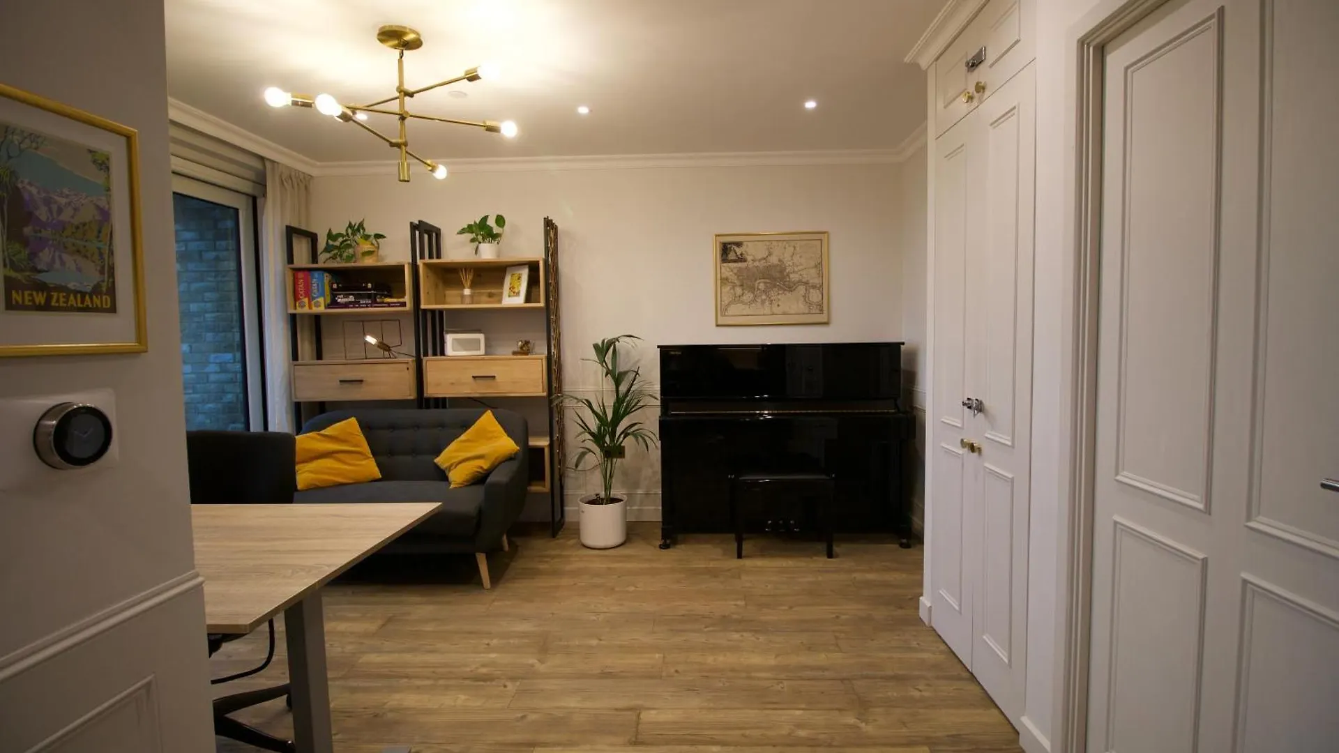 Luxury Surrey Quays Apartment Londres